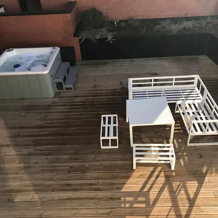 La Cartoucherie Apartment *